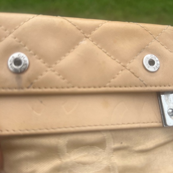 Chanel Lamb Skin Key Case 6 Ring - Picture 6 of 8